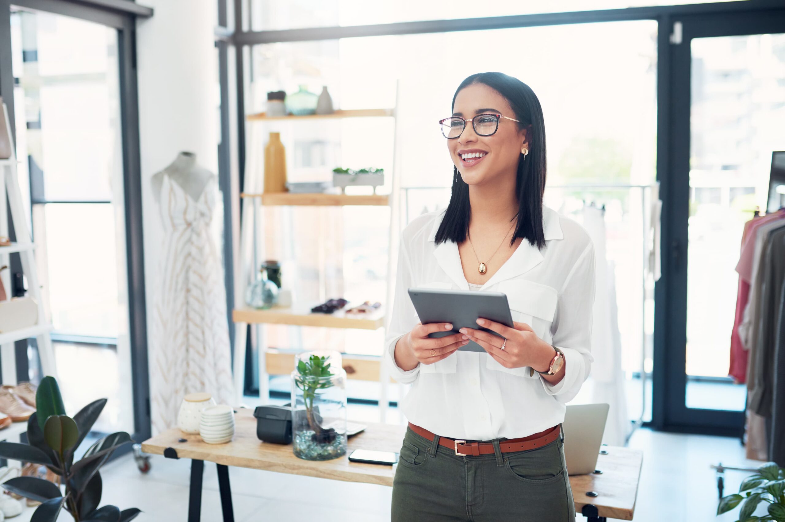 retail-iStock-1182668675-sq